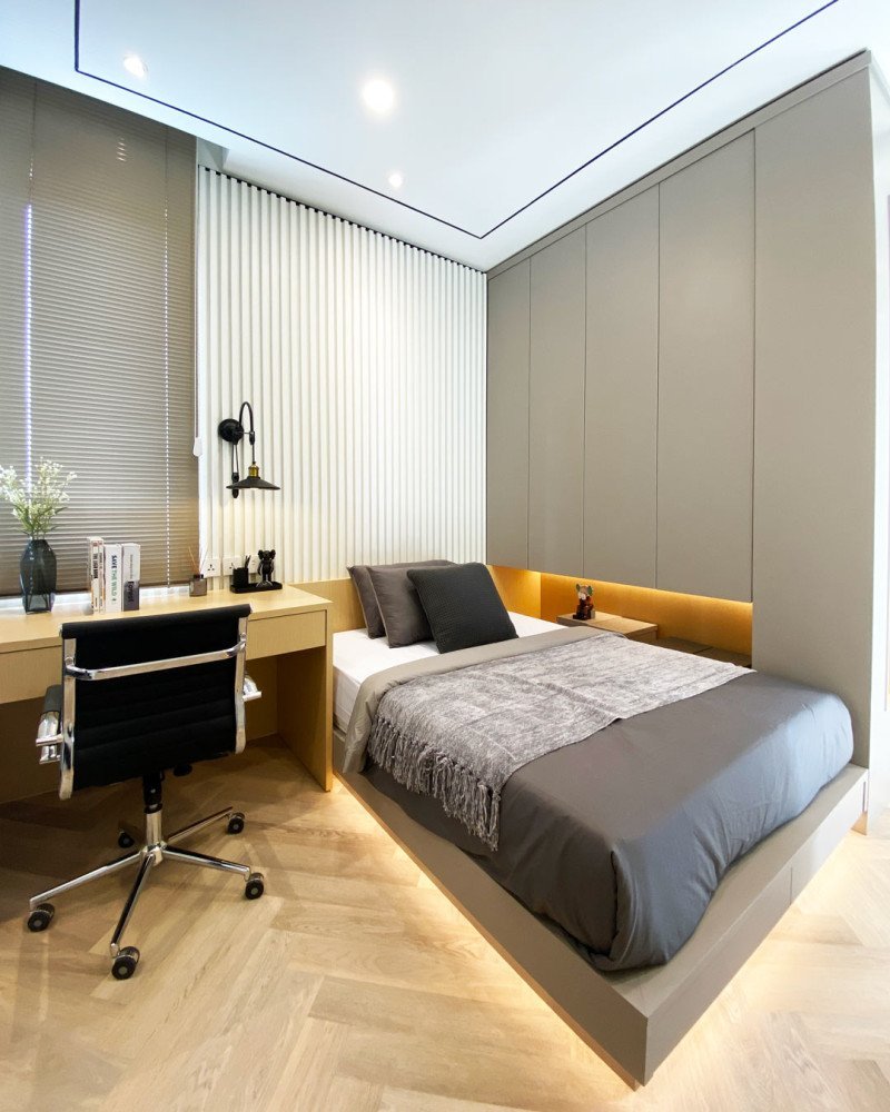 luxe-manor-11.jpg