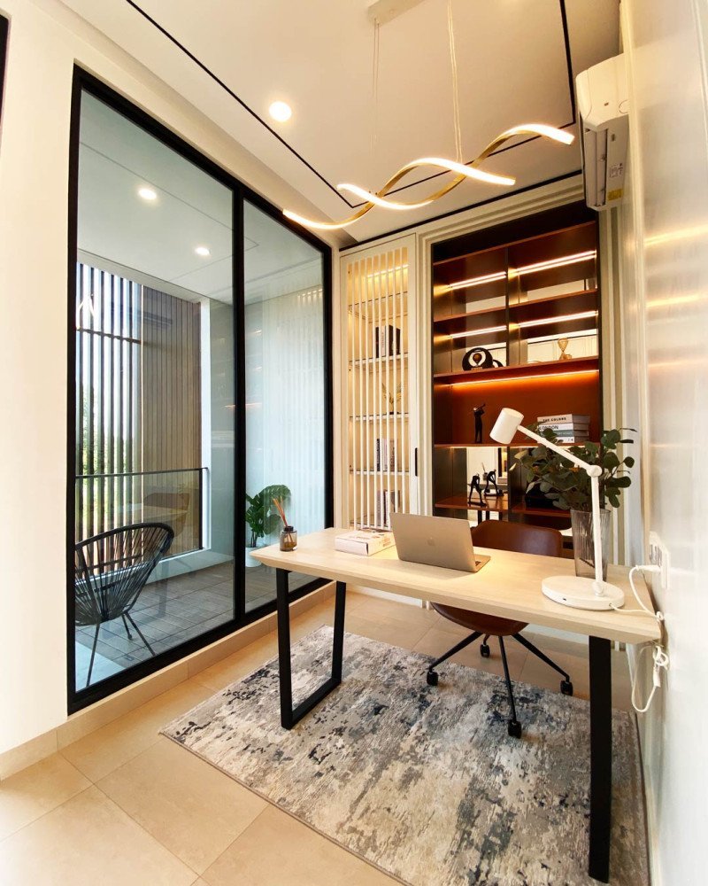 luxe-manor-14.jpg